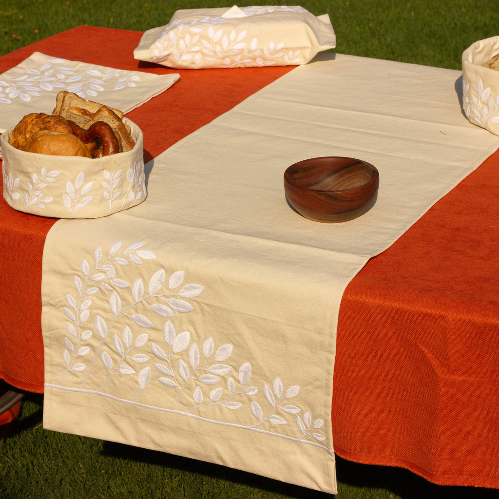 Summer Leave Table Runner