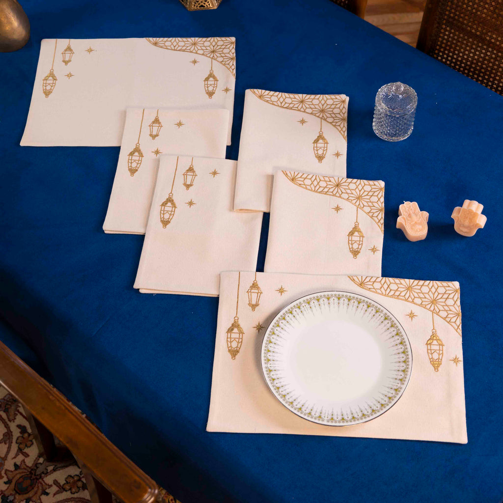 Golden Lantern Placemats Set