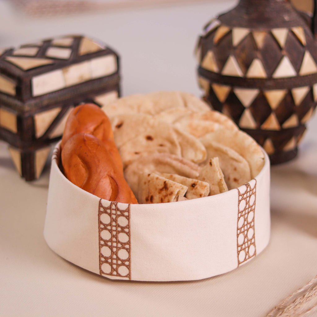 Wooden Cané Breadbasket