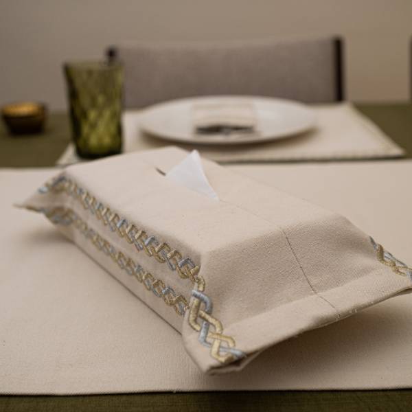 The Regal Braid Tissue Box