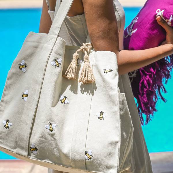 Bumblebee Spacious Bag