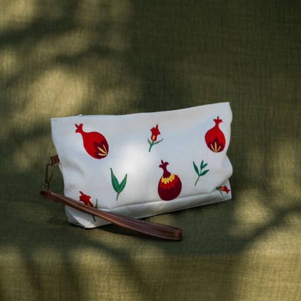 Pomegranate Breeze Pouch