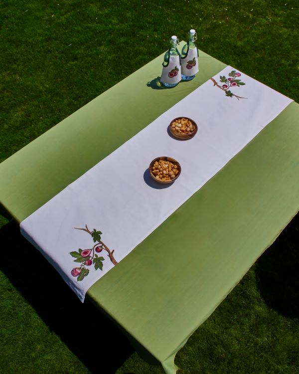 Fig Field Table Runner